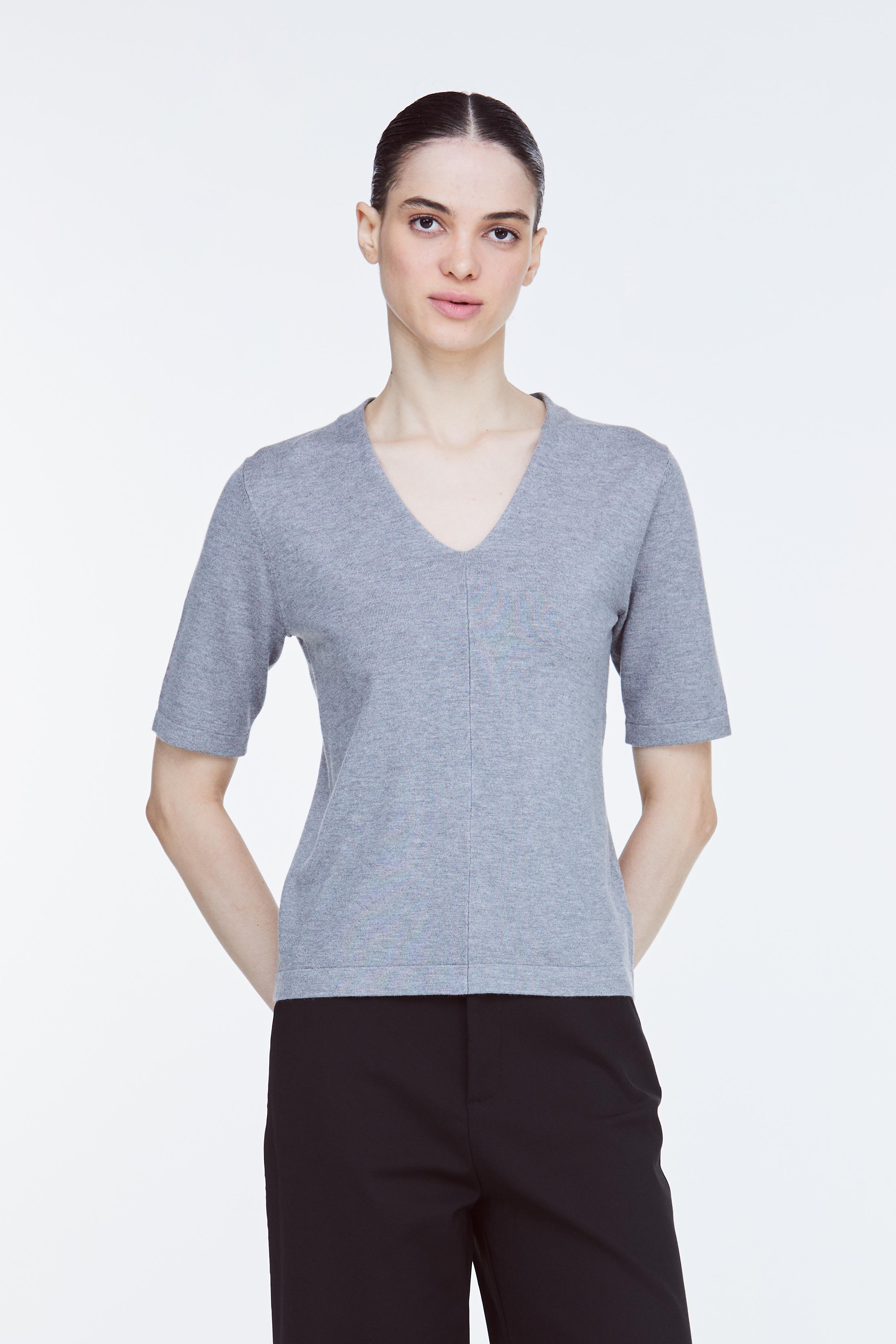 iORA Classic Knit Top|,|